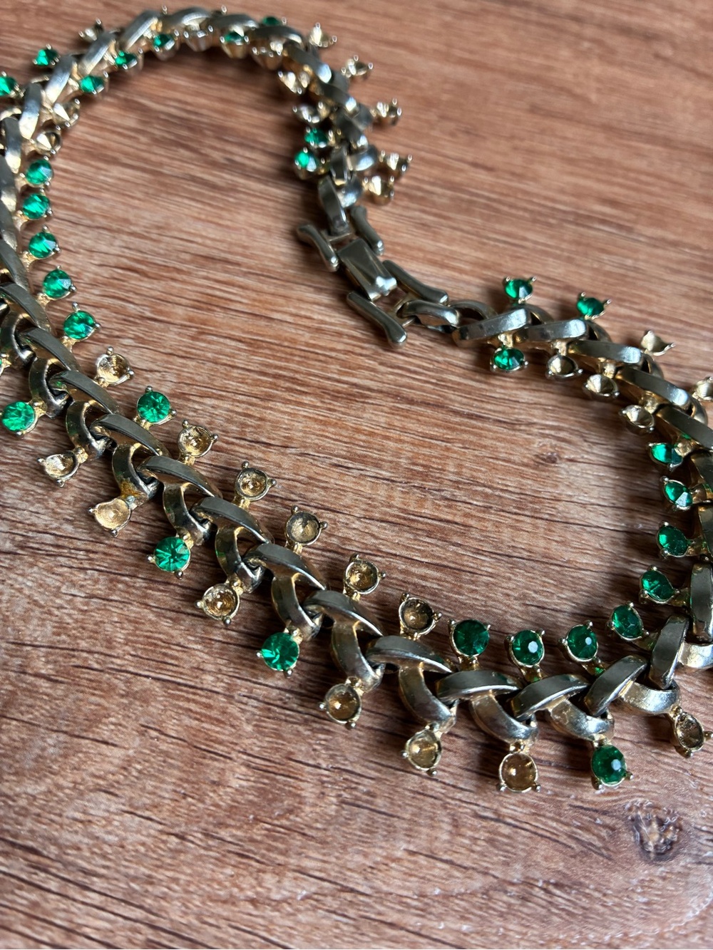 Barclay Vintage Green Rhinestone Collar Necklace